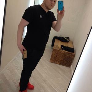 Meet your Posher, Alex